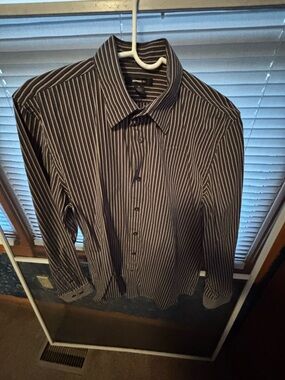 Express 1MX Men’s Black, Gray and White Striped Dress Shirt Medium 15-15 1/2